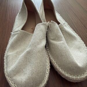 Old Navy Natural Canvas Slip On Flats